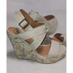 Not Rated High Heel Wedged Shoes Womens Size 8.5 Ankle Straps Biege With...